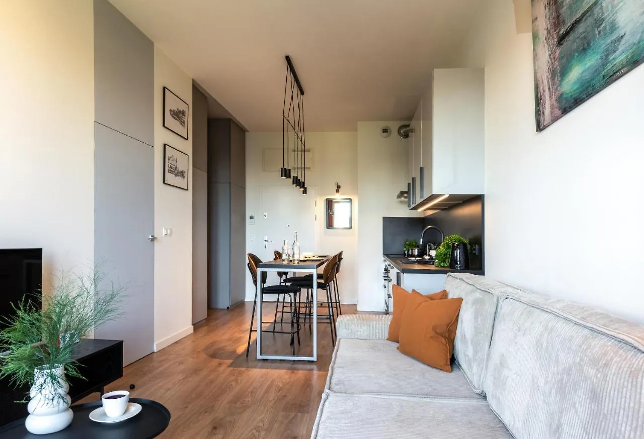 Apartamenty-Wroc Ksiecia Witolda Вроцлав 0*,  Польша
